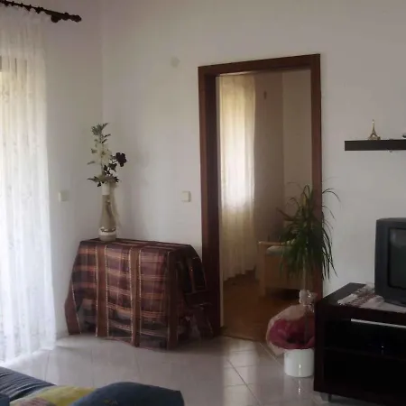 In Rovinj/istrien 11460 דירה *